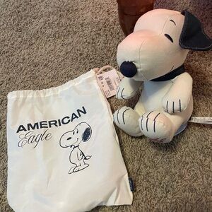AE 2024 limited edition snoopy plush